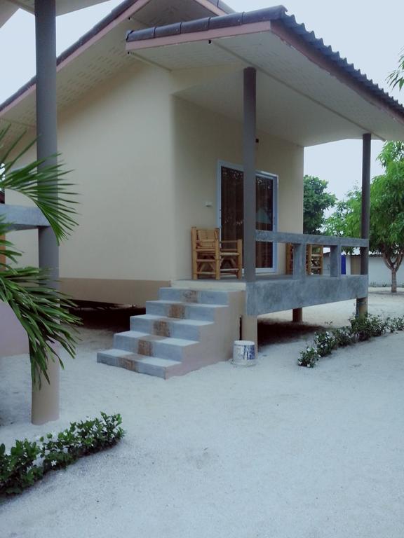 The Sand Terrace Resort Baan Tai Exterior foto